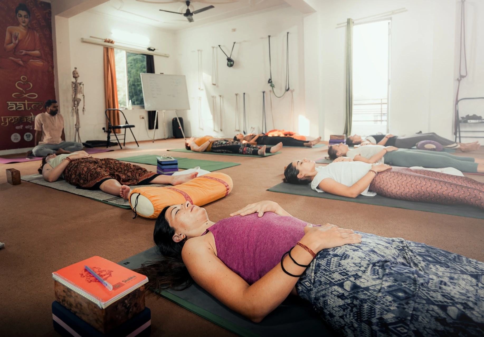 200-hour-yoga-in-india
