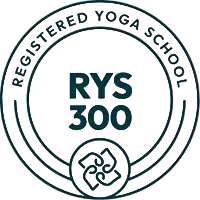 Certificación RYS 300 Yoga Alliance