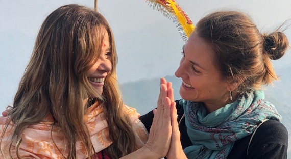 Clase traducida de filosofía de yoga en Rishikesh