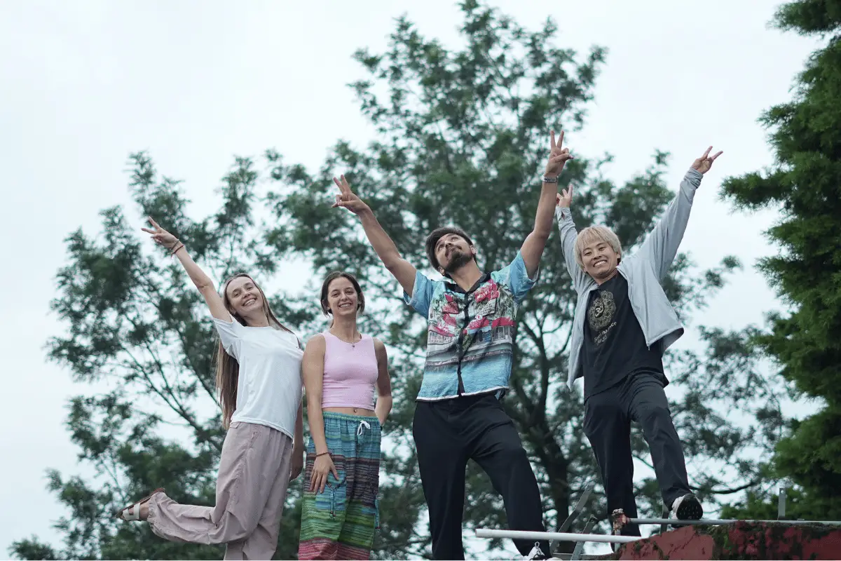 Happy international yoga students enjoying outdoor excursion during 200 Hour Yoga TTC in Rishikesh