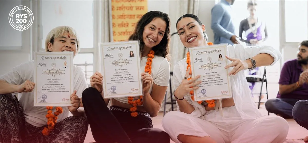 200 hour yoga teacher training course in Rishikesh at Aatm Yogashala
