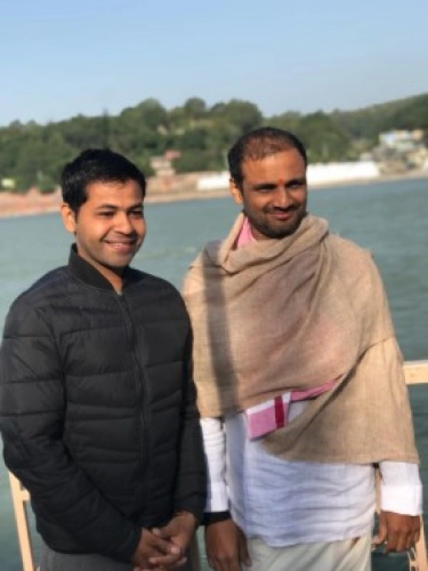 amit-yogi-with-sarath-jois-ji