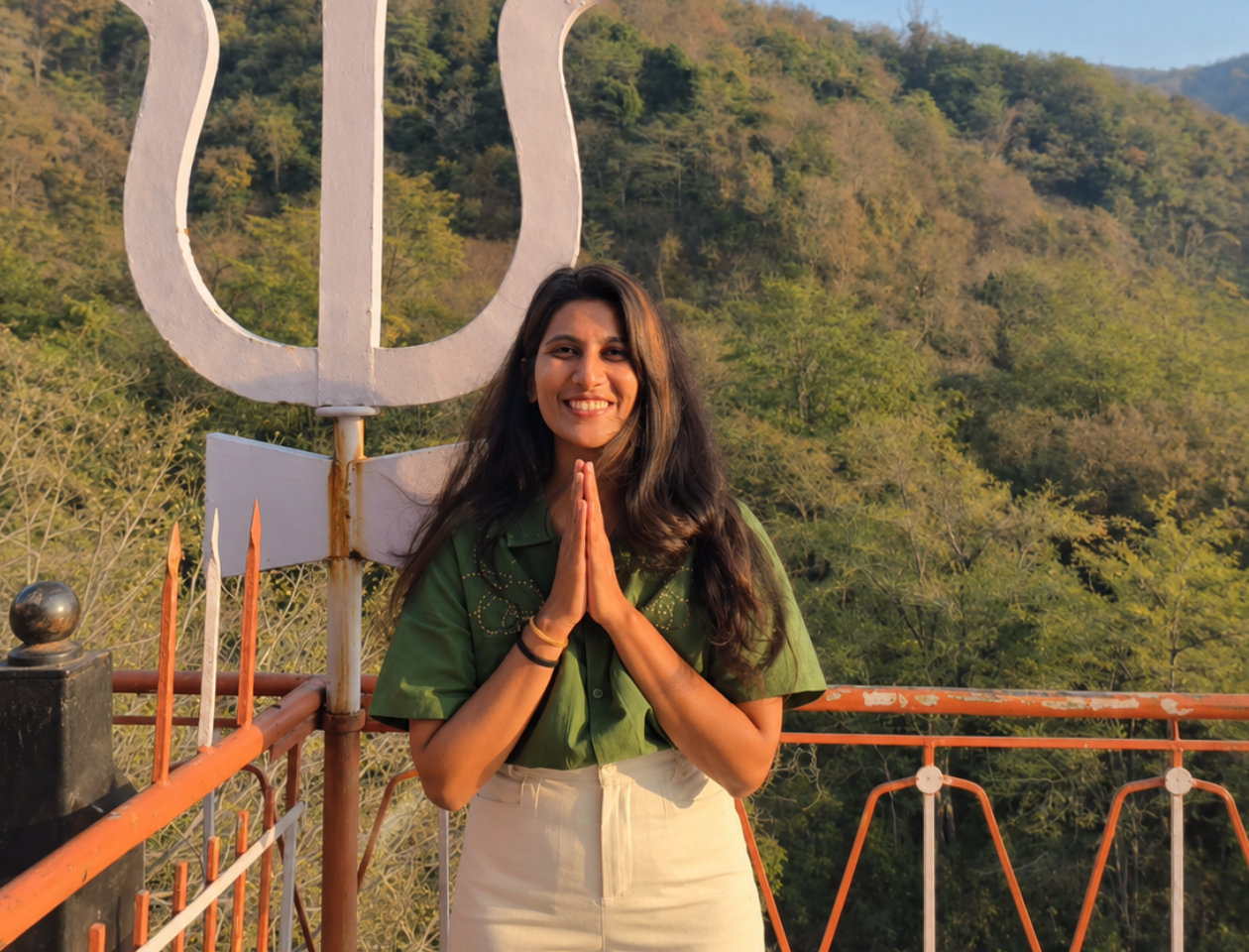 Yogini Ayushi Desai Ji