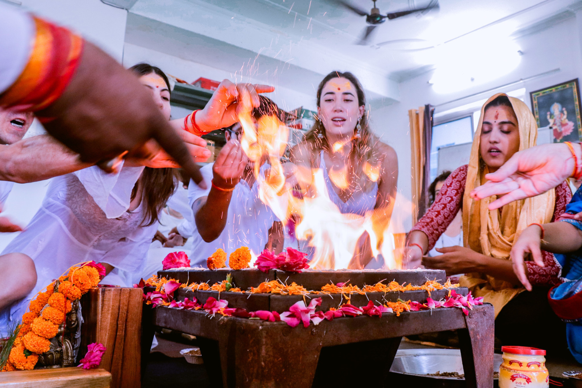 Kundalini Yoga students group