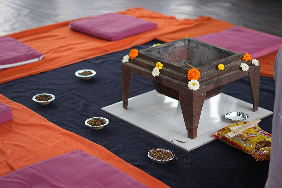 Yoga guru teaching in Rishikesh