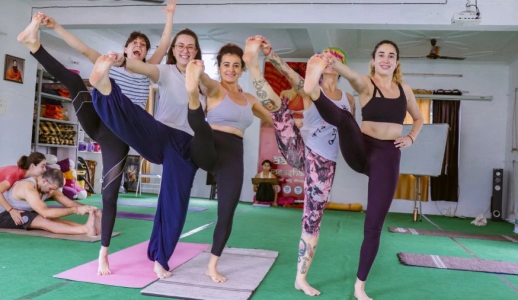 500-hour-yoga-in-india
