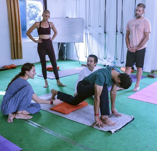 300-hour-yoga-teacher-training-course